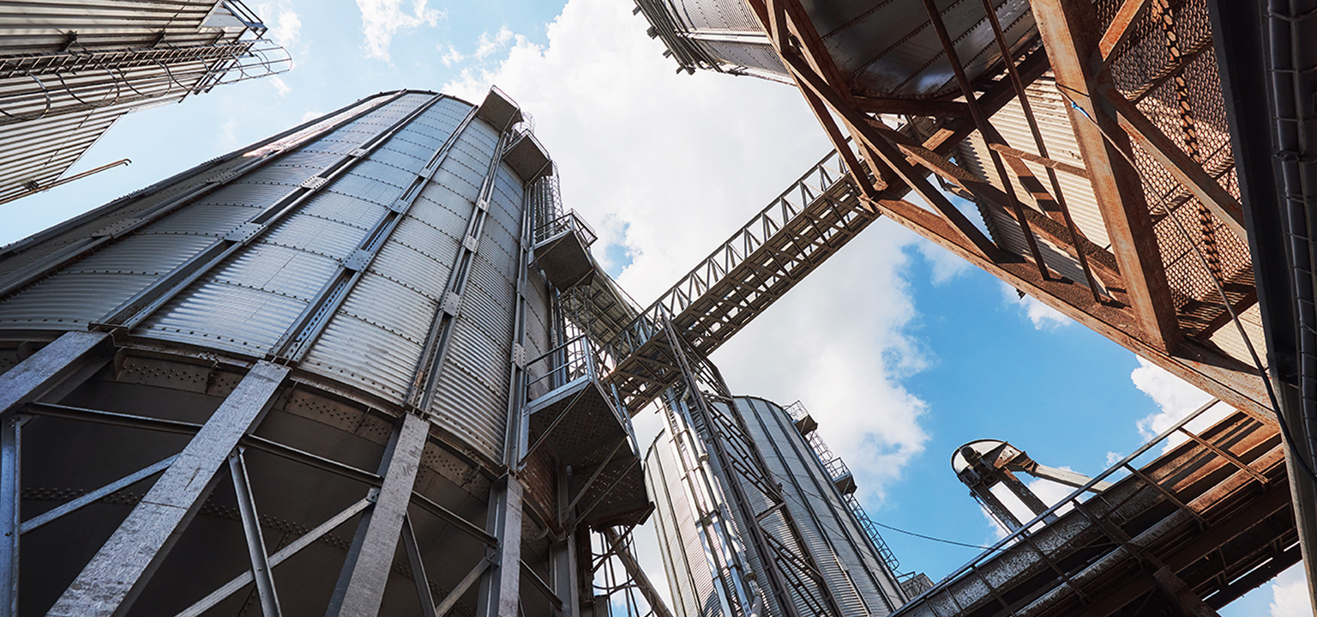sector industrial